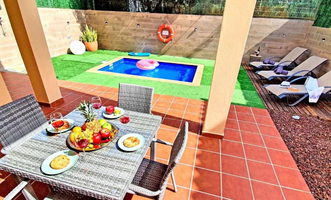 Ferienhaus Casa Taramar - - Max 8 Personen - Pool - Meerblick - Strandnah * Tarajalejo